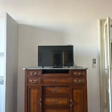 Apartament Gambara *